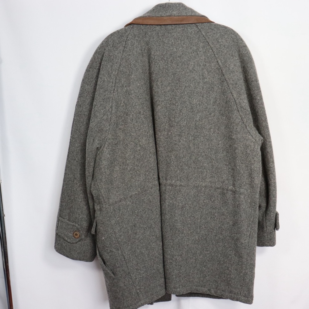 Christian Dumas Gray Pea Coat with Brown Accents - Picture 5 of 6